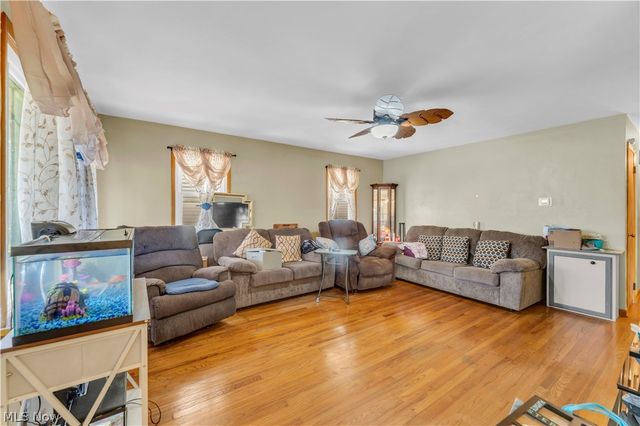 1030 W 29th Street, Lorain, OH 44052