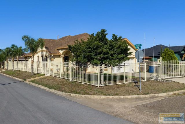 898 Champan St., San Benito, TX 78586