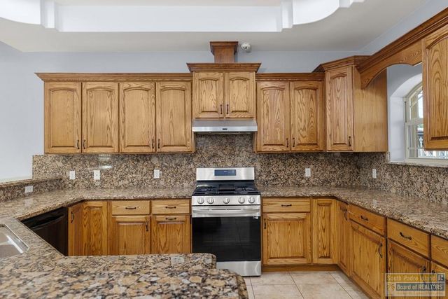 898 Champan St., San Benito, TX 78586