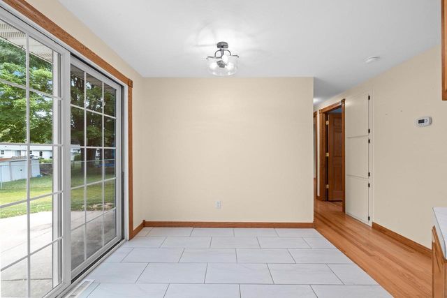1014 WESTWOOD DRIVE, De Pere, WI 54115