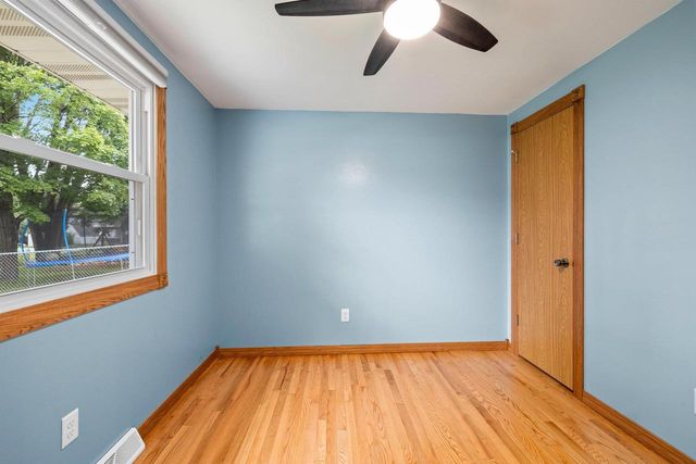 1014 WESTWOOD DRIVE, De Pere, WI 54115