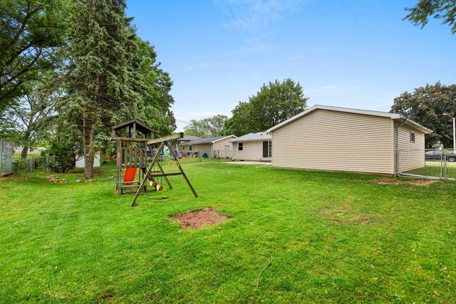 1014 WESTWOOD DRIVE, De Pere, WI 54115