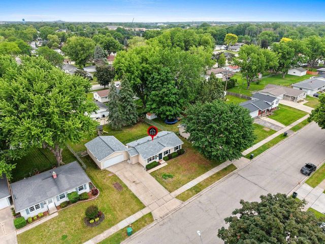 1014 WESTWOOD DRIVE, De Pere, WI 54115