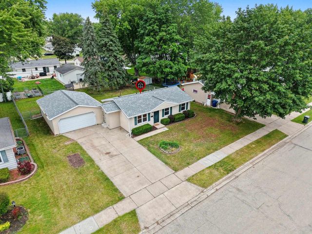 1014 WESTWOOD DRIVE, De Pere, WI 54115