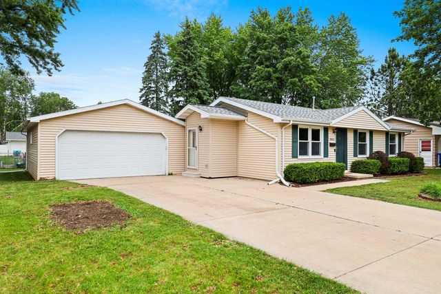 1014 WESTWOOD DRIVE, De Pere, WI 54115