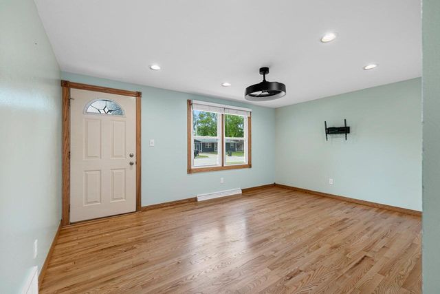 1014 WESTWOOD DRIVE, De Pere, WI 54115