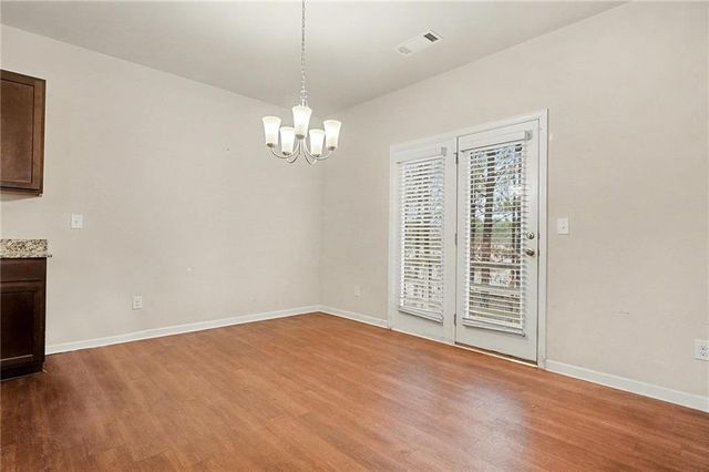 418 Lake Ridge Ln, Fairburn, GA 30213