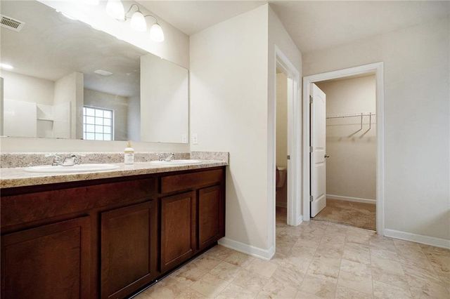 418 Lake Ridge Ln, Fairburn, GA 30213