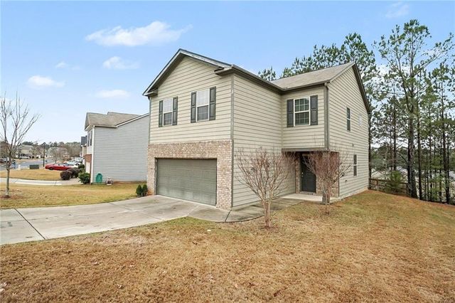 418 Lake Ridge Ln, Fairburn, GA 30213
