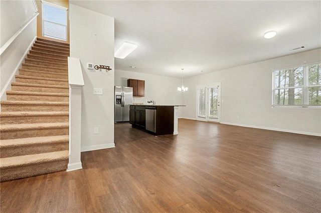 418 Lake Ridge Ln, Fairburn, GA 30213