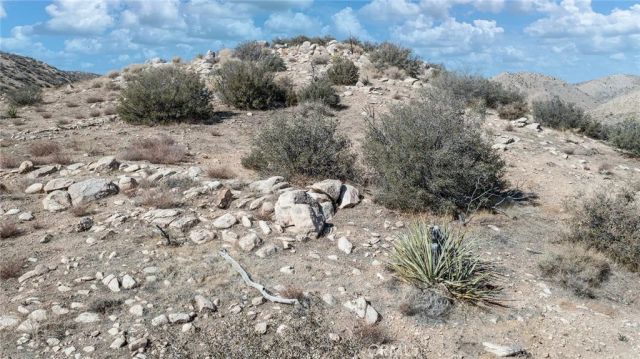 50565 BURNS CANYON, Pioneertown, CA 92252