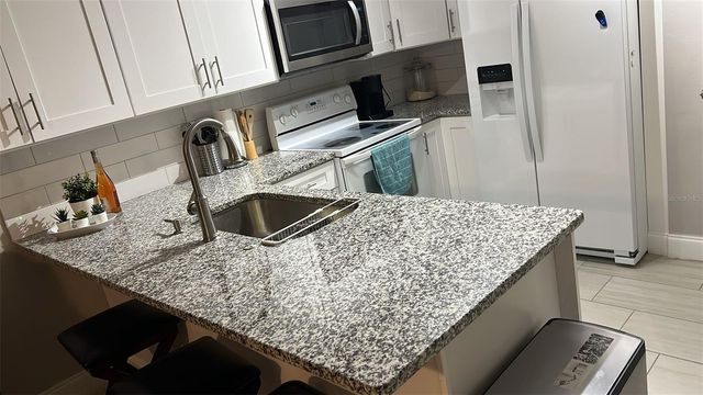 8423 EDGEWATER BOULEVARD, Tampa, FL 33615