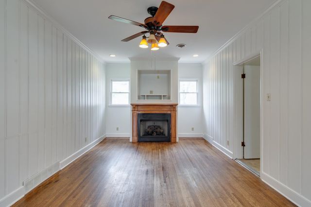 4935 ROBINDALE LN, Memphis, TN 38117