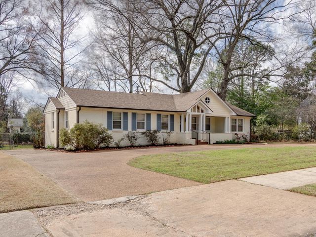 4935 ROBINDALE LN, Memphis, TN 38117