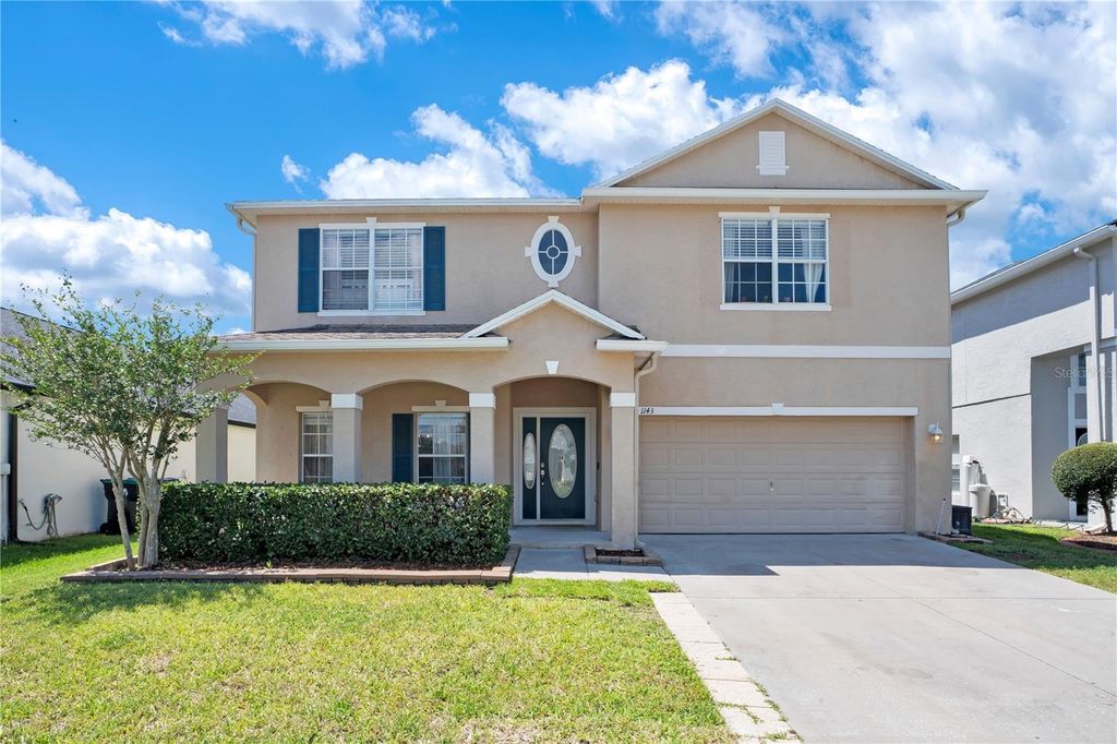 Image 2 of property listing at 1143 WILLOW BRANCH DRIVE, Orlando, FL 32828
