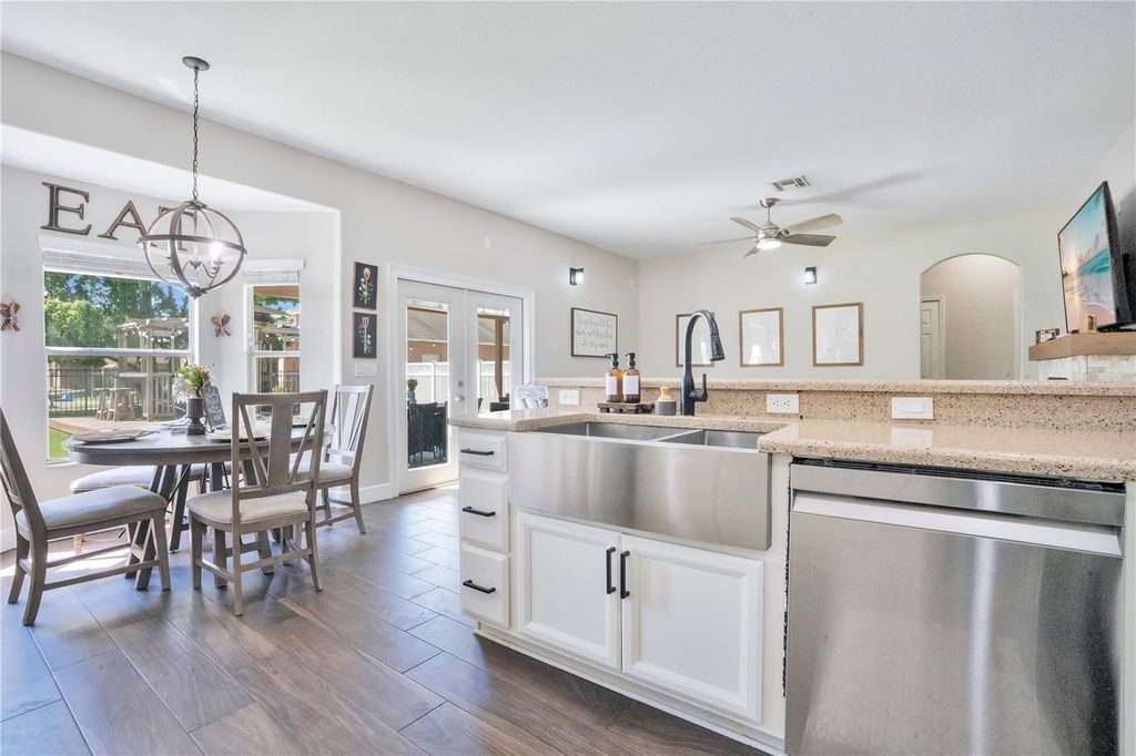 Image 27 of property listing at 1143 WILLOW BRANCH DRIVE, Orlando, FL 32828