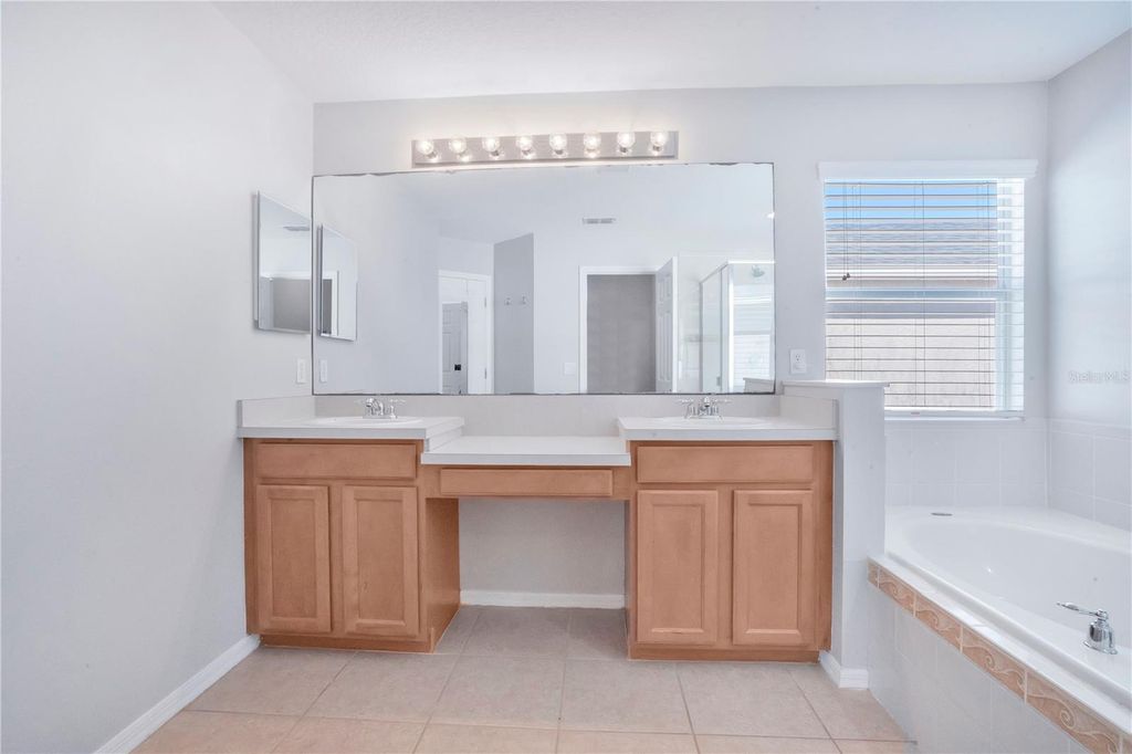 Image 34 of property listing at 1143 WILLOW BRANCH DRIVE, Orlando, FL 32828
