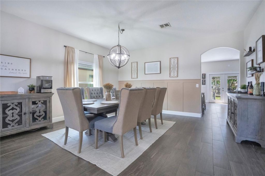 Image 7 of property listing at 1143 WILLOW BRANCH DRIVE, Orlando, FL 32828