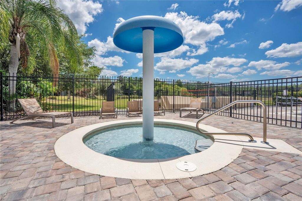Image 76 of property listing at 1143 WILLOW BRANCH DRIVE, Orlando, FL 32828