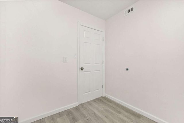 1166 Booth Road SW 202, Marietta, GA 30008