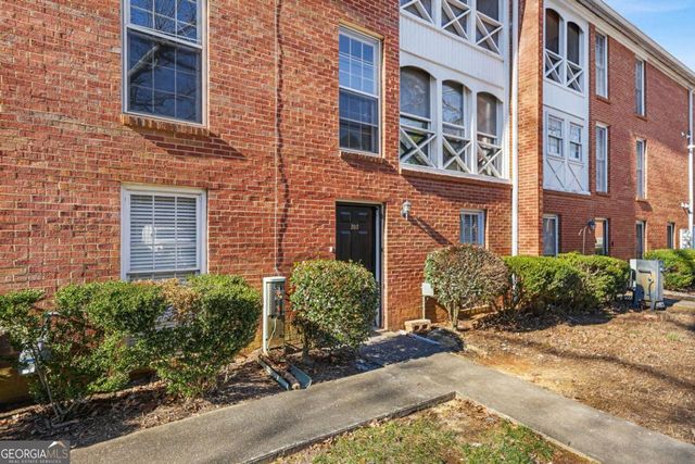 1166 Booth Road SW 202, Marietta, GA 30008