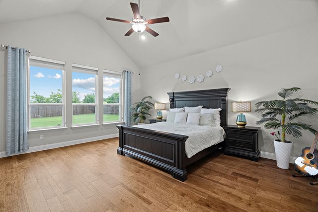 11416 Hickory Falls Drive, Argyle, TX 76226
