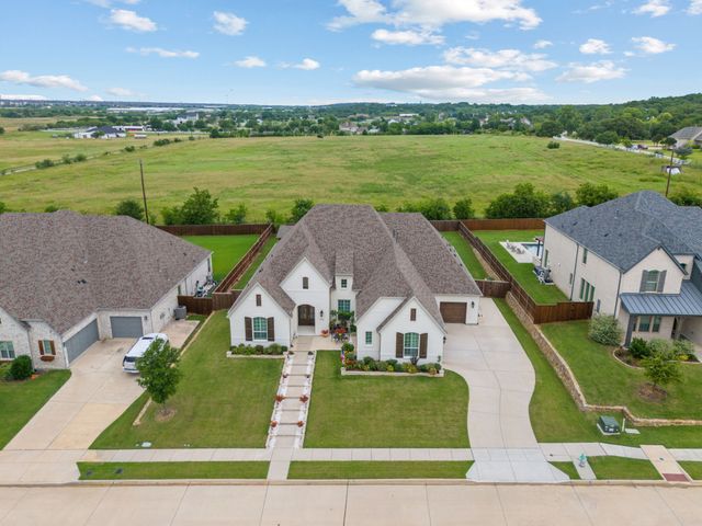 11416 Hickory Falls Drive, Argyle, TX 76226