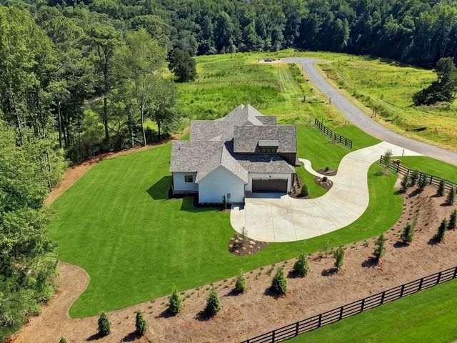 203 Memory Lane, Canton, GA 30115