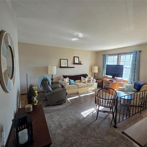 1835 San Pedro Lane, Fenton, MO 63026