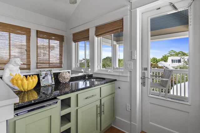 592 Western Lake Drive, Santa Rosa Beach, FL 32459