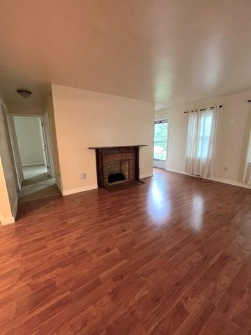 7 CIRCLE DR, Berryville, VA 22611