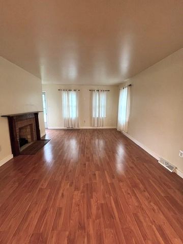7 CIRCLE DR, Berryville, VA 22611