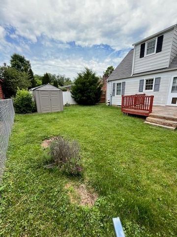 7 CIRCLE DR, Berryville, VA 22611
