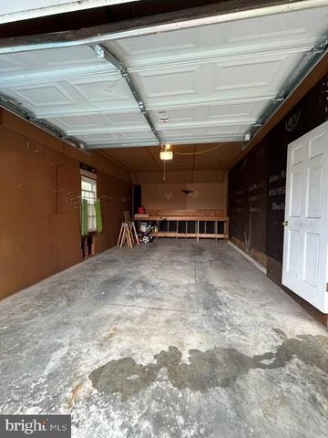 7 CIRCLE DR, Berryville, VA 22611
