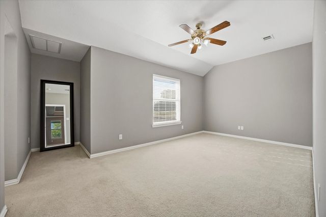 930 Lakeridge Drive, Lavon, TX 75166