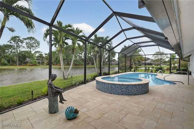 2248 Prince LN, Naples, FL 34112