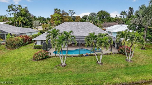 2248 Prince LN, Naples, FL 34112