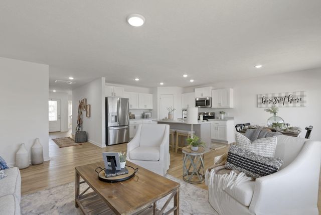 471 Stone Creek Road, Willard, MO 65781