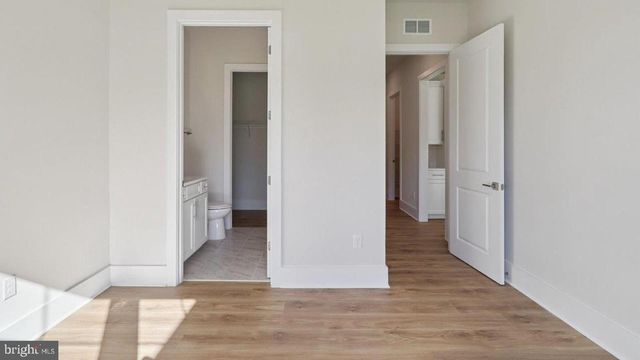 16503 GOLDEN CROWN DR, Upper Marlboro, MD 20774
