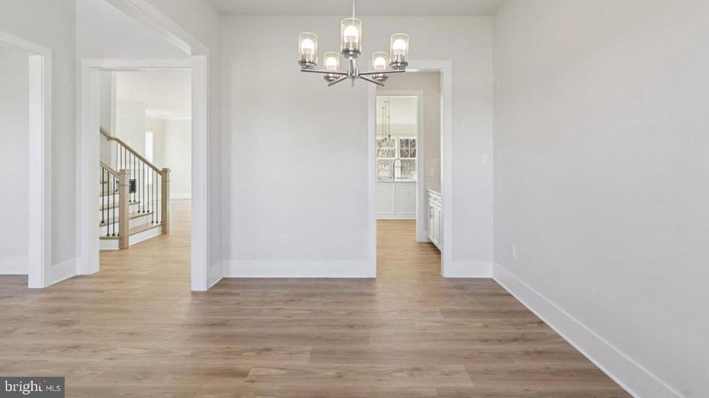 Image 34 of property listing at 16503 GOLDEN CROWN DR, Upper Marlboro, MD 20774