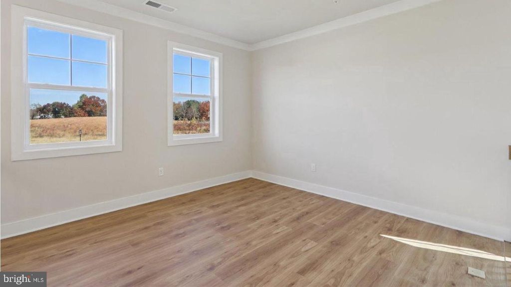 Image 66 of property listing at 16503 GOLDEN CROWN DR, Upper Marlboro, MD 20774
