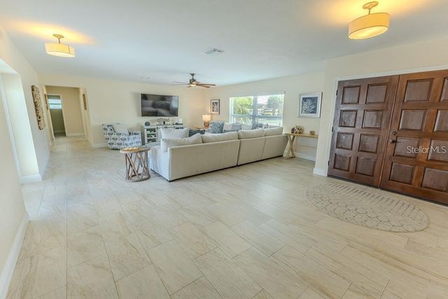 5021 PORPOISE PLACE, New Port Richey, FL 34652