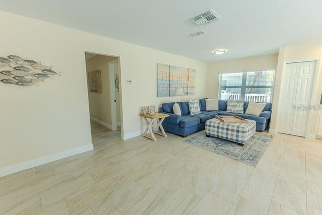 5021 PORPOISE PLACE, New Port Richey, FL 34652