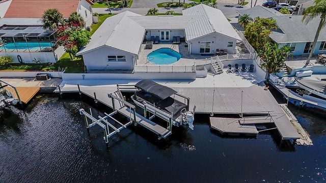 5021 PORPOISE PLACE, New Port Richey, FL 34652