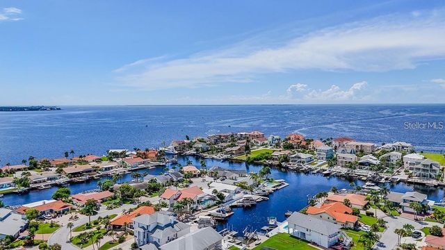 5021 PORPOISE PLACE, New Port Richey, FL 34652