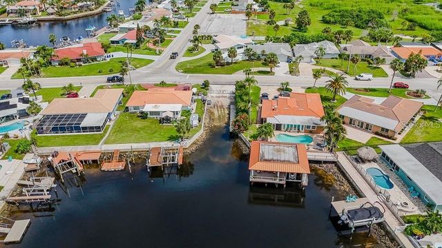 5021 PORPOISE PLACE, New Port Richey, FL 34652