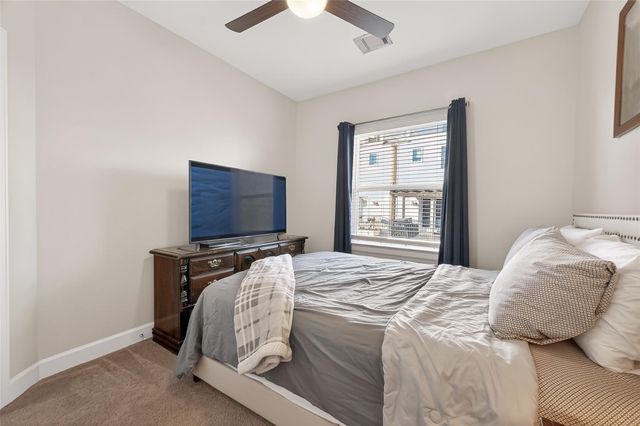 1914 Shearn Street, Houston, TX 77007