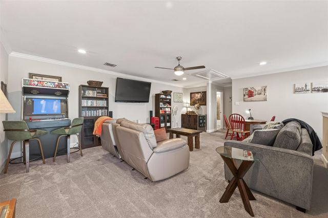 1914 Shearn Street, Houston, TX 77007