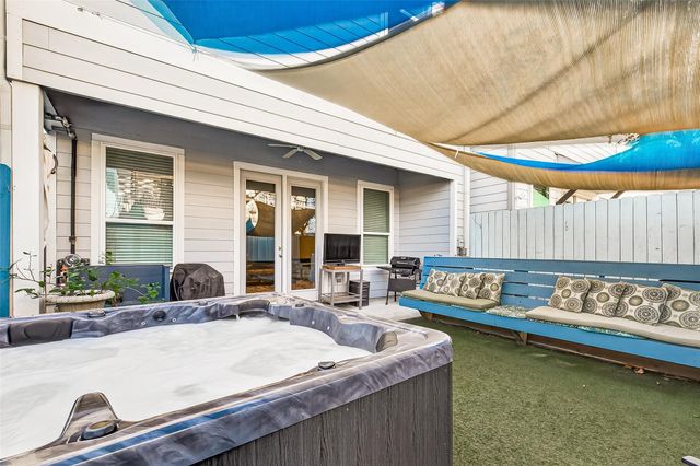 1914 Shearn Street, Houston, TX 77007