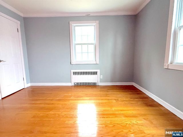 34 Howard Street, Verona, NJ 07044